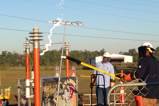 Entergy Texas linemen demonstrate Arcs n’ Spark for City of Beaumont employees. 